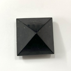 Pirámide de <span class=keywords><strong>Orgonita</strong></span>, Piedra Preciosa de Shungita, Pirámide de Shungita, Piedras Curativas de Cristal, Figura de Gran Pirámide, Piedra Natural - Product Image 3