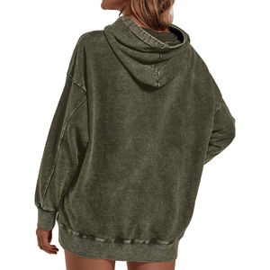 Sudadera con capucha de manga larga lavada con ácido para mujer, sudaderas transpirables antipilling de algodón y poliéster personalizadas para mujer - Product Image 5