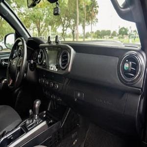 พร้อมส่งมอบ ปี 2019 สำหรับรถยนต์โตโยต้า ไฮลักซ์ รีโว่ รุ่น TRD Sport Double Cab - Product Image 2