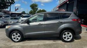 Ford Escape SE 2014 usado perfectamente, cuero izquierdo automático R17 FWD - Product Image 6