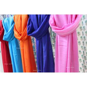 Women's Lightweight Solid Colour Pashmina <b>Shawl</b> <b>Wrap</b> Scarf Wholesale Lot of Neck <b>Wraps</b> Headpiece & Neckerchief - Product Image 6