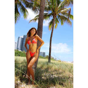 Elegante Lumija Traje de baño Rasha Top en Lilium Print Talla S para Bikinis y ropa de playa - Product Image 6