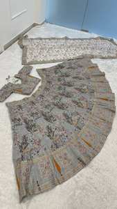 Este hermoso juego de lehenga seguramente impresionará, por lo que es una opción perfecta para sus bodas y otros eventos especiales - Product Image 6