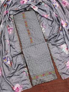 Costume de robe en soie pure pour femmes Chinon avec broderie peinte à la main tissu non tissé quatre saisons accessoires ethniques - Product Image 4