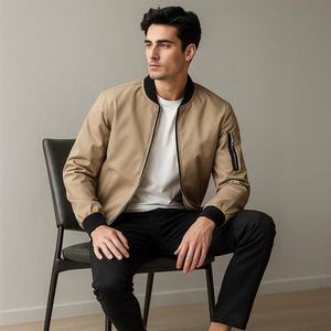 Conjunto de Chaqueta y Pantalones Cortos Deportivos de Dos Piezas de Nailon y Poliéster Personalizados para Verano 2025, Cortavientos para Hombre, Ropa Deportiva Urbana - Product Image 1