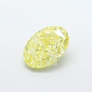 Diamante Ovalado de 1.06ct VVS2, Color Amarillo Claro Fantasía, Cultivado en Laboratorio - Product Image 1