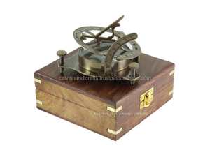 Calvin artisanat nautique cadran solaire en laiton massif boussole avec boîte en bois gravure gratuite cadran Durable affichage pointeur nouveauté cadeau - Product Image 6
