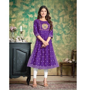 ชุดพิมพ์ลาย kurti พร้อมงานปักที่ซับซ้อนสำหรับผู้หญิงสวมใส่สบายๆและปกติในสีที่ต่างกันขายดี - Product Image 1