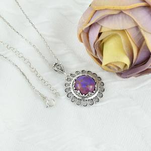 Collar con colgante de flor de plata de ley chapado en rodio dorado hecho a mano, ajuste de bisel con hermosa turquesa Mojave - Product Image 3