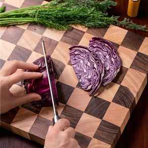 Planche à découper carrée en bois et plateau de service 12mm d'épaisseur Durable Durable Passe au lave-vaisselle - Product Image 4