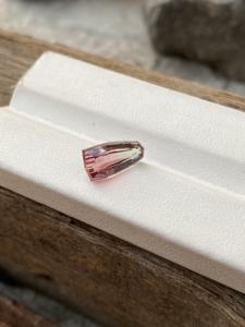 2,48 quilates certificado Natural Keystone corte elegante turmalina excelente calidad Bio blanco rosa verde collar fabricación de joyas - Product Image 6