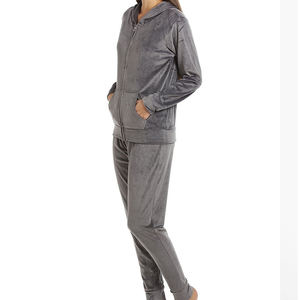 100% conjunto de chándales de terciopelo de manga larga de alta calidad para mujer, gran oferta, chándal de terciopelo ajustado de 2 piezas para mujer - Product Image 3