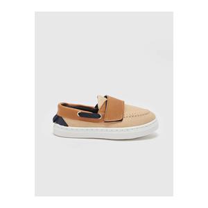 Passi tela scarpe sportive per ragazzi