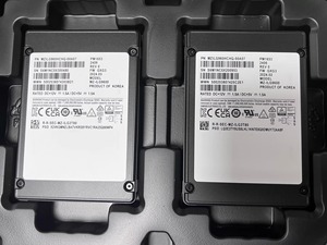 Disque SSD HORNG SHING utilisé MZILG960HCHQ-00A07 PM1653 SAS 960G SATA 6Gbps SSD - Product Image 3