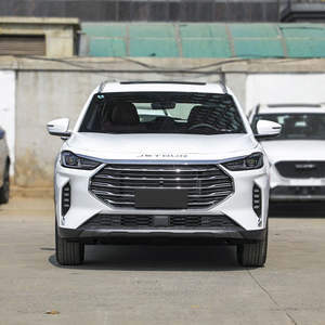 Voitures essence 2023 et SUV essence 7 places en parfait état, prêts à être expédiés. - Product Image 3