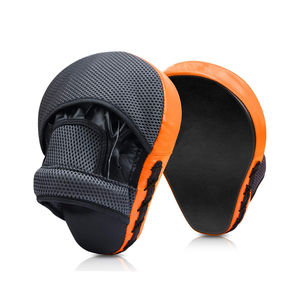 Manoplas de enfoque de boxeo MMA personalizadas OEM, almohadillas curvas de cuero duraderas para ejercicios de punzonado y enfoque de artes marciales - Product Image 2