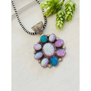 Colgante de Plata de Ley con Ópalos Multicolor y Tecnología de Incrustación en Bisel, Hecho por Artesanos Navajo - Product Image 4