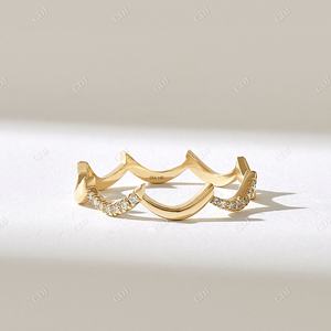 แหวนลายซิกแซ็กเคลือบทอง14K,แหวนแต่งงานเส้นเล็กๆที่สวยงามแหวนนิ้วโป้งเป็นเอกลักษณ์สีทอง14K ดีไซน์ล่าสุด - Product Image 4