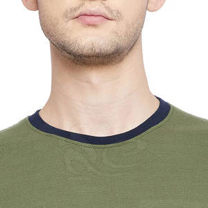 Meilleures ventes de t-shirts robustes pour hommes de différentes couleurs fabriqués à la main au Pakistan - Product Image 5