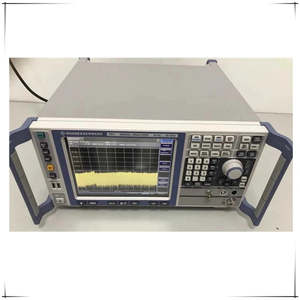 Analizador de Espectro Rohde & Schwarz FSV3007 Usado, Fuente de Señal de 10Hz-7.5GHz - Product Image 4