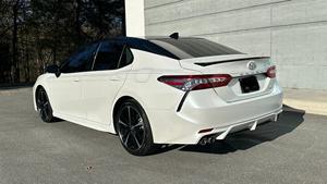 Toyota Camry XSE 2020, motor de 2.5L y 4 cilindros, automático, sedán de 5 asientos. - Product Image 6