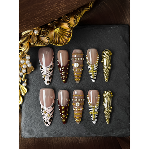 Opulent Reign Couture - Uñas Postizas de Lujo, Decoraciones para Uñas - Product Image 4