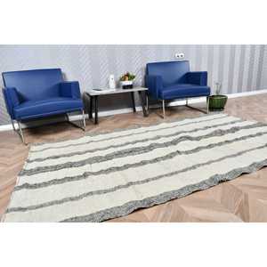 Tapis Kilim turc 4,7x8 pieds (142x243 cm), tapis vintage blanc avec motifs de plantes et d'arbres - Product Image 3