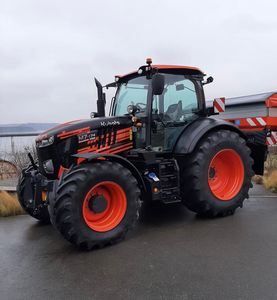 Tracteur agricole diesel 4x4 robuste avec élévateur hydraulique, prise de force et attelage trois points - Product Image 6