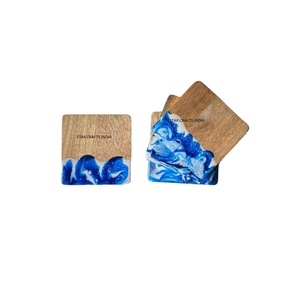 Posavasos para servir tazas de té multifuncionales de nuevo diseño de STAR Crafts India, resina epoxi y madera de acacia, alfombrilla para té, vajilla - Product Image 1