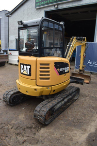 รถขุดตีนตะขาบ Caterpillar 3027 DCR ดีเซล ขาย | รถขุดไฮดรอลิกขนาดเล็ก 2 ตัน รุ่น 302 มือสองขายดี กำลังขาย - Product Image 3