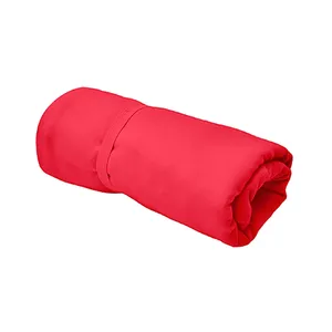 Serviette multisports personnalisée en liège pour gadgets promotionnels - Product Image 5