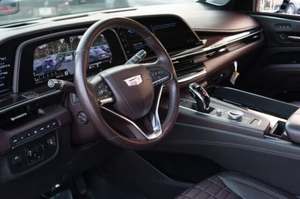 2023 USADO Cad_ill_ac Es-ca-la-de Sport Platinum 4WD - Product Image 5