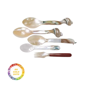 Ensemble de couverts cuillère faits à la main en finition polie avec poignées en nacre parfait pour un repas élégant - Product Image 5