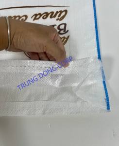 Sacs tissés transparents en PP laminé BOPP pour le stockage en entrepôt avec point intérieur et coloré en PE en option fabriqués au Vietnam - Product Image 2