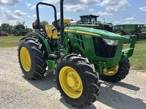 NEUF / OCCASION ET ABORDABLE Tracteur à chenilles diesel John Dear 5060E 2RM 60CV Transmission par engrenages avec moteur, boîte de vitesses et pompe - Product Image 2