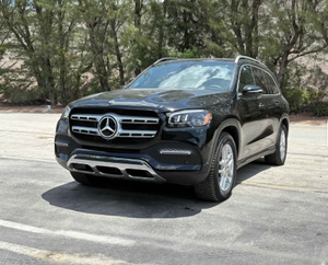 Mercedes-Benz GLS 450 4MATIC Sport Utility 4D d'occasion abordable - Modèle 2020 - À vendre - Product Image 3