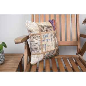 Oreiller patchwork en laine beige Kilim 14x14 pouces luxueux Vintage moelleux brodé rustique coussin pour literie ou utilisation au sol - Product Image 2
