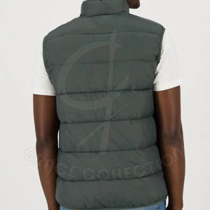 Chaleco acolchado de corte regular de calle alta con tamaño personalizado Chaleco acolchado de hombre de Venta caliente hecho en Pakistán - Product Image 3