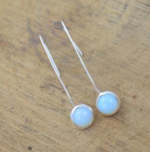 Boucles d'oreilles en fil rond en opale laiteuse, argent sterling 925, bijoux en pierres précieuses faits à la main, cadeau élégant pour femmes - Product Image 1