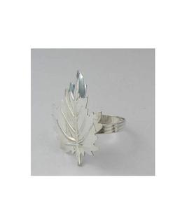 Porte-serviettes en forme de feuille haut de gamme porte-serviettes en laiton nickelé fait à la main pour décor de restaurants de mariage à la maison - Product Image 1