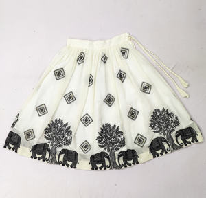 Shoryam Fashion Lehenga Choli pour filles, tenue de fête et de cérémonie, longueur ras du sol, séchage rapide, noir, ensemble contrastant, motif éléphant unique - Product Image 2