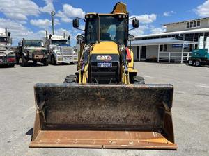 Retroexcavadora Remolcable Caterpillar 428 Premium, 12 Toneladas de Peso Operativo, Monitoreo Remoto, Rendimiento Inigualable, Fiabilidad Central - Product Image 3