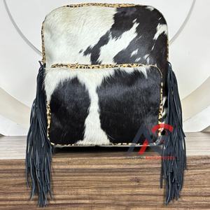 Sac à dos en cuir de vache véritable de haute qualité personnalisé avec franges, imprimé léopard en peau de vache, sac à langer bohème, style western, sacs de voyage - Product Image 1