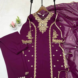 Top Designer Party Festival Porter Lourd Georgette Séquence Broderie Top et Pantalon Séquence Brodé Dentelle Dorée Dupatta - Product Image 3