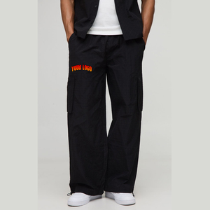 Vente en gros Pantalon surdimensionné personnalisé de haute qualité Pantalon ample en nylon à jambe large avec logo brodé personnalisé délavé pour hommes - Product Image 1
