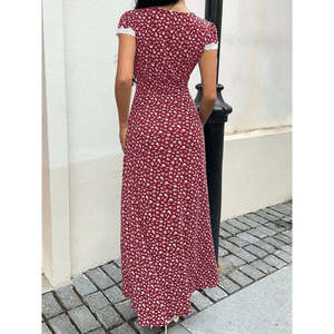 Robe longue Supreme à manches courtes et col en V profond pour femme avec détails en dentelle et motif floral, 36281 - Rouge - Product Image 3