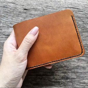 Cartera de cuero genuino plegable de alta calidad para hombre de estilo Vintage logotipo personalizable corto directo de fábrica Venta caliente - Product Image 1