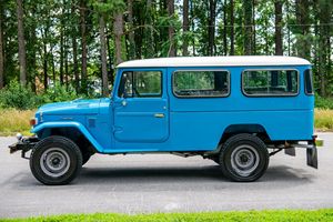 Toyota Land Cruiser Usado de 1980 en Buen Estado - Product Image 3