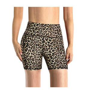 Short de gymnastique en coton taille haute pour femme élégant respirant personnalisé Leggings imprimés par sublimation léger avec logo porter - Product Image 1