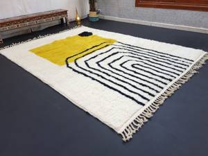Incroyable Beniourain Tapis marocain fait à la main sur mesure Jaune Noir Design abstrait avec tapis en laine à poils hauts au prix de gros - Product Image 2